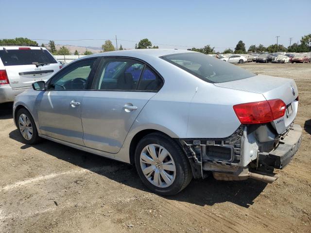 Photo 2 from auction – 2013 VOLKSWAGEN JETTA BASE with VIN 3VW2K7AJ4DM213309