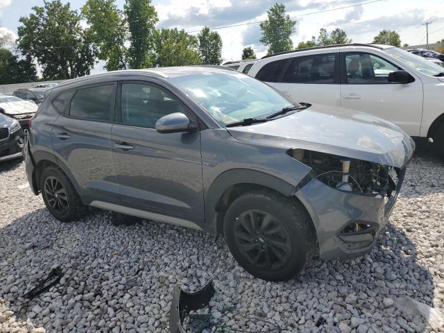 Photo 4 from auction – 2018 HYUNDAI TUCSON SEL with VIN KM8J3CA46JU728751
