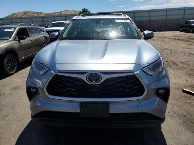 Photo 5 from auction – 2022 TOYOTA HIGHLANDER with VIN 5TDHZRBH7NS195194