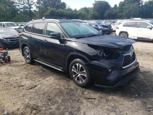Photo 4 from auction – 2023 TOYOTA HIGHLANDER with VIN 5TDKDRBH7PS017275