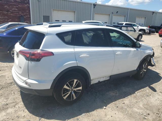 Photo 3 from auction – 2017 TOYOTA RAV4 XLE with VIN 2T3WFREV5HW328152
