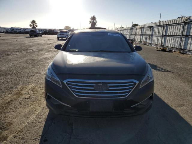 Photo 5 from auction – 2016 HYUNDAI SONATA SE with VIN 5NPE24AF9GH340383