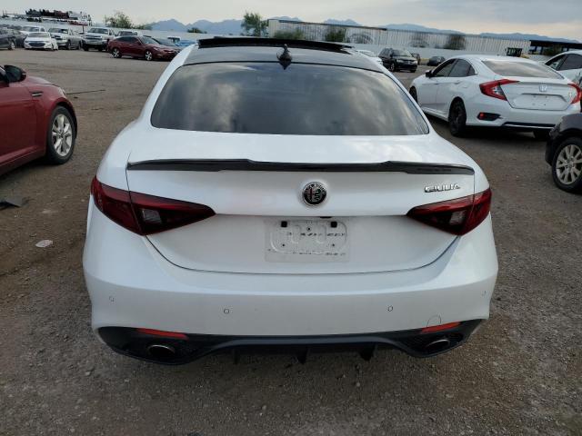 Photo 6 from auction – 2017 ALFA ROMEO GIULIA TI with VIN ZARFAECN7H7533550