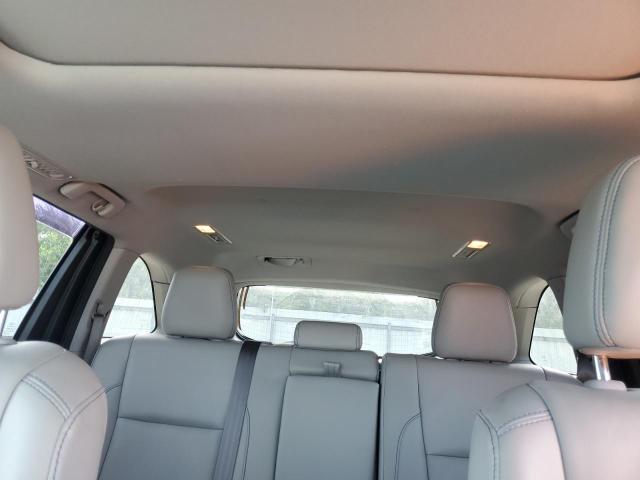 Photo 10 from auction – 2018 TOYOTA HIGHLANDER with VIN 5TDJZRFH1JS546591