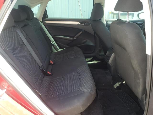 Photo 10 from auction – 2016 VOLKSWAGEN PASSAT S with VIN 1VWAT7A38GC028230