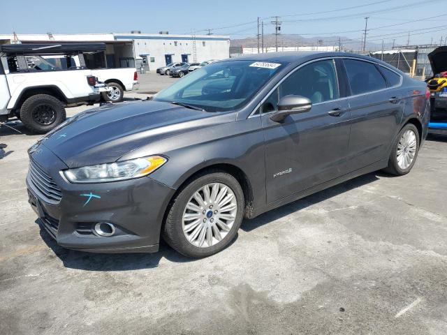 FORD FUSION SE 2016 with VIN 3FA6P0LU3GR356320 - Photo from auction
