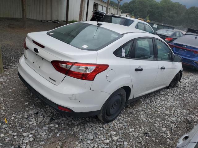 Photo 3 from auction – 2013 FORD FOCUS S with VIN 1FADP3E28DL181075