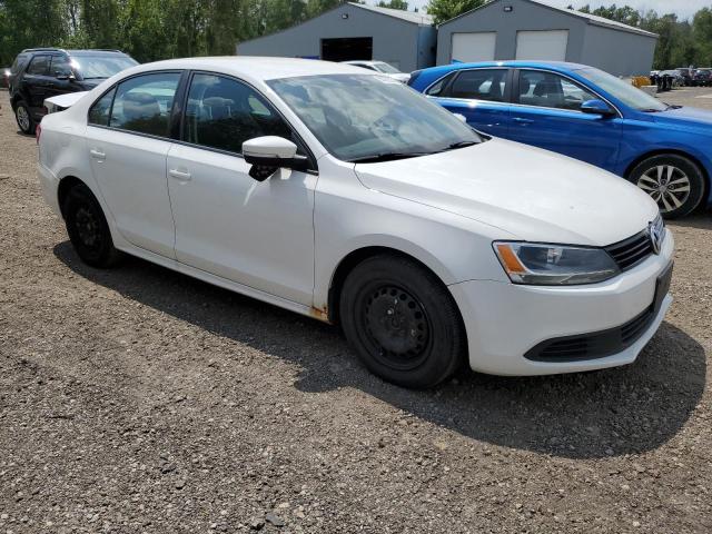 Photo 4 from auction – 2014 VOLKSWAGEN JETTA BASE with VIN 3VW2K7AJ1EM354274