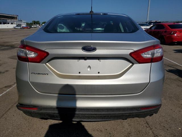 Photo 6 from auction – 2016 FORD FUSION S with VIN 3FA6P0G71GR269942