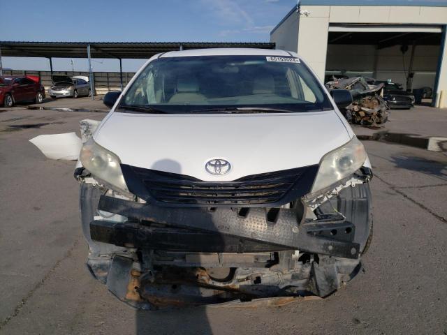 Photo 5 from auction – 2017 TOYOTA SIENNA with VIN 5TDZZ3DC0HS841182
