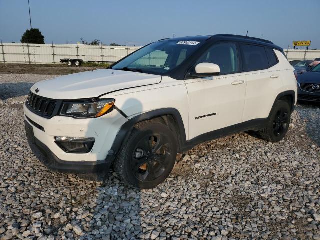 JEEP COMPASS LA 2019 with VIN 3C4NJDBB1KT653404 - Photo from auction