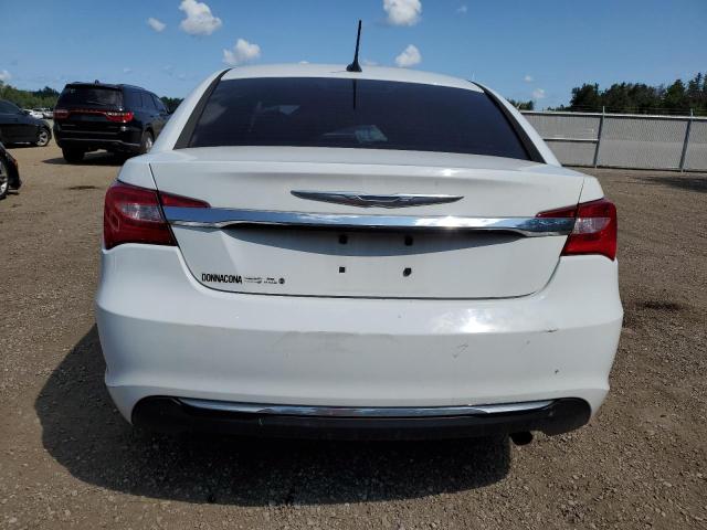 Photo 6 from auction – 2014 CHRYSLER 200 LX with VIN 1C3CCBAB1EN229625