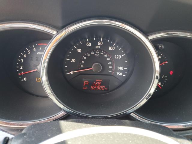 Photo 9 from auction – 2011 KIA SORENTO EX with VIN 5XYKUDA2XBG035887