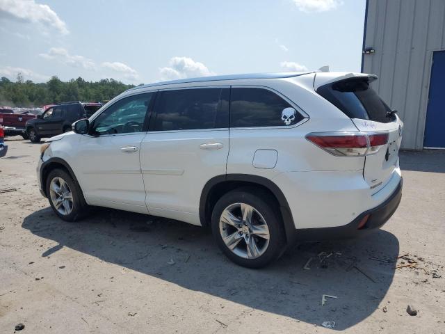 Photo 2 from auction – 2015 TOYOTA HIGHLANDER with VIN 5TDDKRFH3FS220199