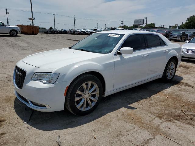 CHRYSLER 300 TOURIN 2019 with VIN 2C3CCARG7KH560417 - Photo from auction