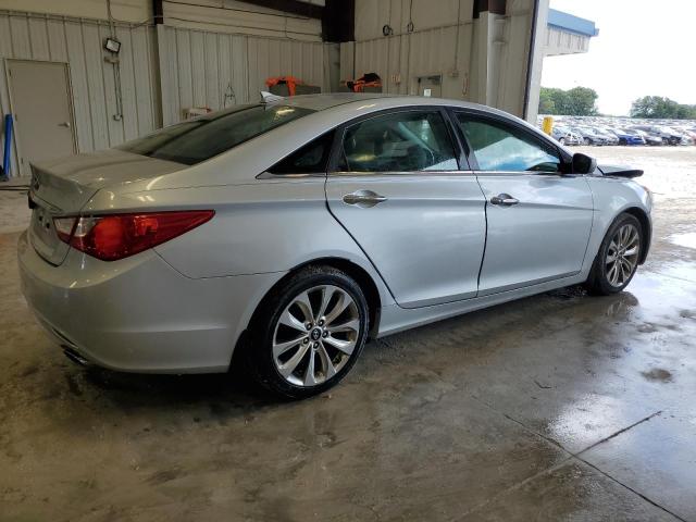 Photo 3 from auction – 2013 HYUNDAI SONATA SE with VIN 5NPEC4AC5DH585969