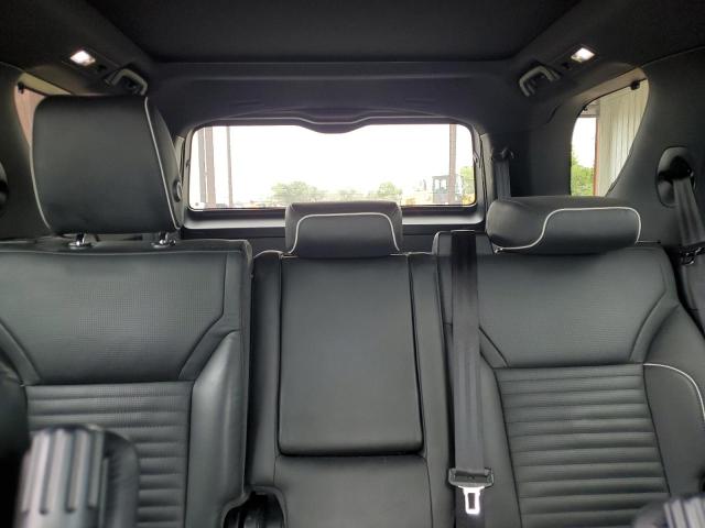 Photo 10 from auction – 2017 LAND ROVER DISCOVERY with VIN SALRRBBV6HA032595
