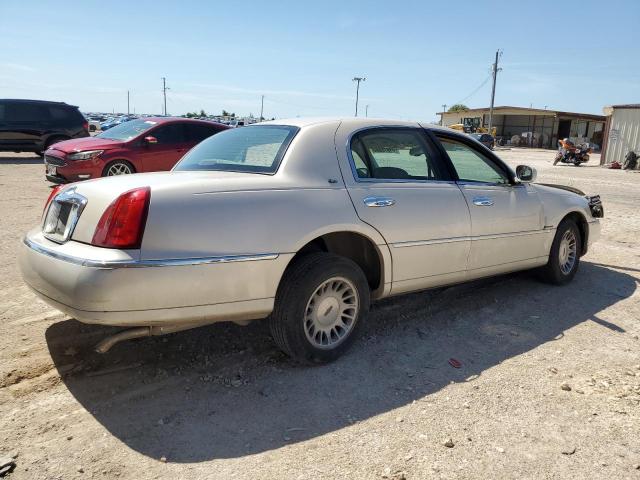 Photo 3 from auction – 2000 LINCOLN TOWN CAR C with VIN 1LNHM83W4YY898925