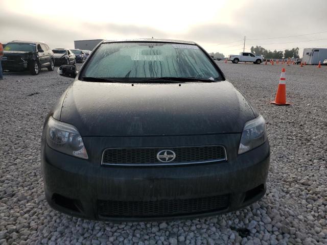 Photo 5 from auction – 2005 TOYOTA SCION TC with VIN JTKDE177950008254