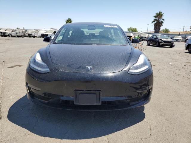 Photo 5 from auction – 2018 TESLA MODEL 3 with VIN 5YJ3E1EB9JF073286