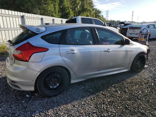 Photo 3 from auction – 2013 FORD FOCUS ST with VIN 1FADP3L94DL174947