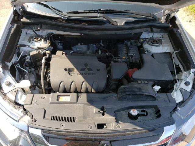 Photo 12 from auction – 2018 MITSUBISHI OUTLANDER with VIN JA4AZ3A35JZ046693