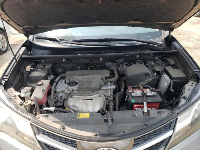 Photo 12 from auction – 2014 TOYOTA RAV4 XLE with VIN JTMRFREV1ED090189