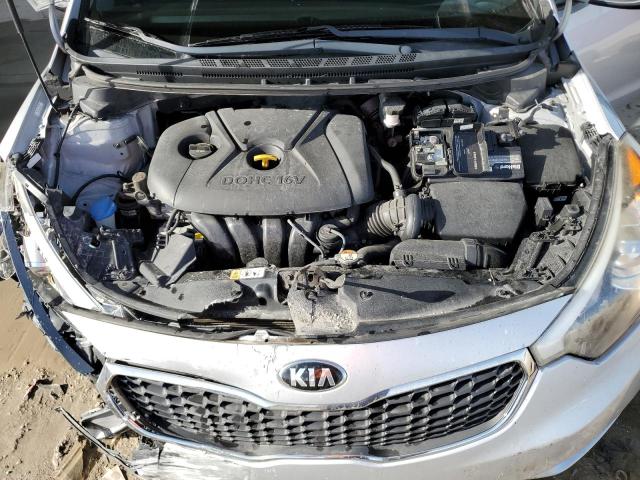 Photo 11 from auction – 2016 KIA FORTE LX with VIN KNAFK4A65G5442653