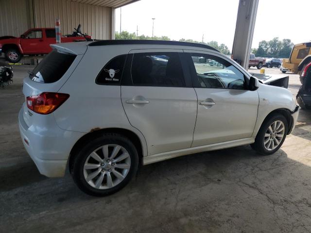 Photo 3 from auction – 2011 MITSUBISHI OUTLANDER with VIN JA4AR4AU4BZ014012