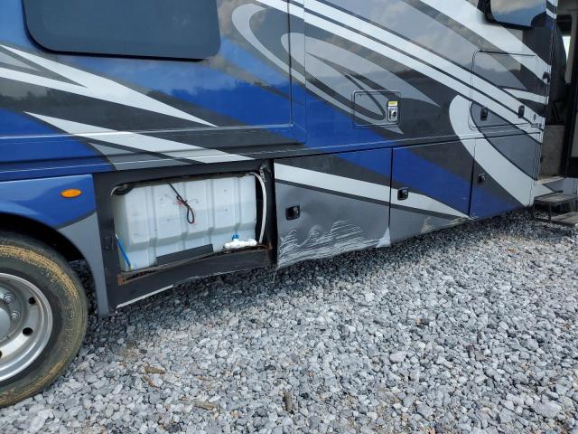 Photo 9 from auction – 2022 FORD F53 with VIN 1F66F5DN8N0A03993