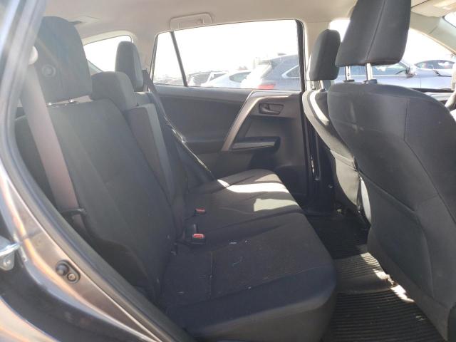 Photo 11 from auction – 2018 TOYOTA RAV4 with VIN JTMZFREV9JJ157438