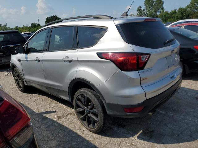 Photo 2 from auction – 2019 FORD ESCAPE SE with VIN 1FMCU0GD9KUB00695