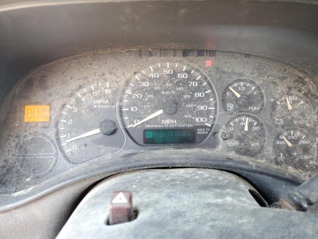 Photo 9 from auction – 2001 CHEVROLET SILVERADO with VIN 2GCEC19T411248242