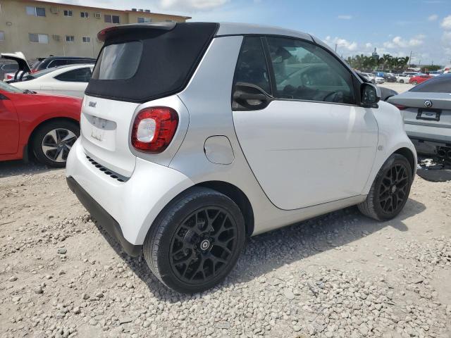Foto 3 de la subasta – 2017 SMART FORTWO con VIN WMEFK5DA0HK173197
