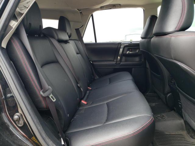 Photo 11 from auction – 2019 TOYOTA 4RUNNER SR with VIN JTEBU5JR1K5695243