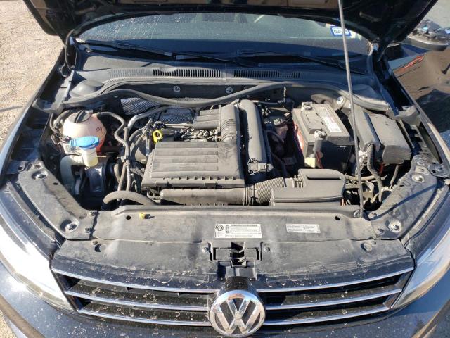 Photo 11 from auction – 2017 VOLKSWAGEN JETTA with VIN 3VW2B7AJXHM225132