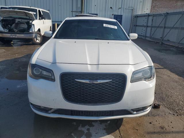 Photo 5 from auction – 2019 CHRYSLER 300 S with VIN 2C3CCABG5KH515549