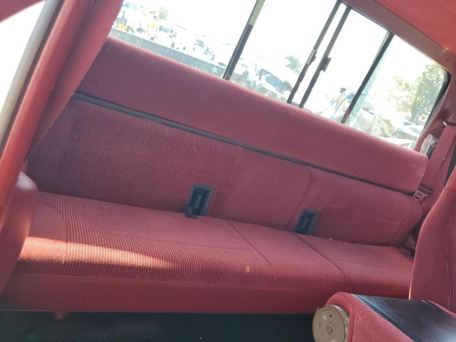 Photo 10 from auction – 1996 FORD F250 with VIN 1FTHX25F7TEA92660