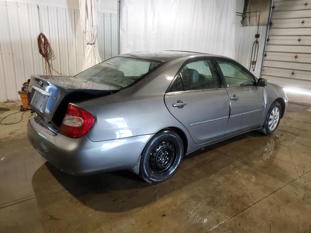 Photo 3 from auction – 2004 TOYOTA CAMRY LE with VIN 4T1BF30K24U578993