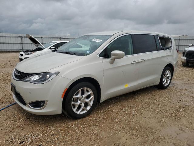 CHRYSLER PACIFICA T 2020 with VIN 2C4RC1FG1LR108923 - Photo from auction