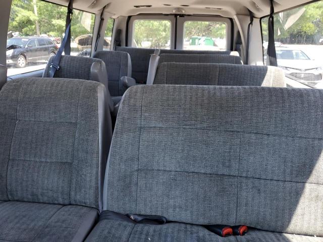 Photo 10 from auction – 2003 FORD ECONOLINE with VIN 1FDSS31L03HB20038