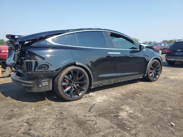 Снимка 3 от търг – 2017 TESLA MODEL X с VIN 5YJXCDE41HF051674
