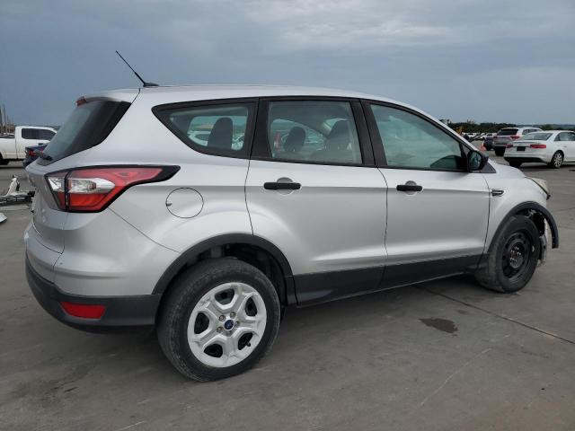 Photo 3 from auction – 2018 FORD ESCAPE S with VIN 1FMCU0F76JUA22547