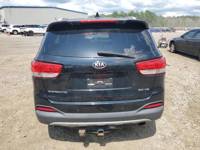 Photo 6 from auction – 2017 KIA SORENTO EX with VIN 5XYPH4A58HG193139