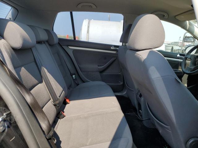 Photo 10 from auction – 2008 VOLKSWAGEN RABBIT with VIN WVWDA71K68W236149