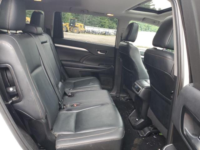 Photo 11 from auction – 2019 TOYOTA HIGHLANDER with VIN 5TDJZRFH6KS605314