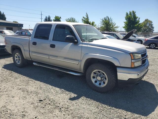 Photo 4 from auction – 2006 CHEVROLET SILVERADO with VIN 2GCEK13Z061354176