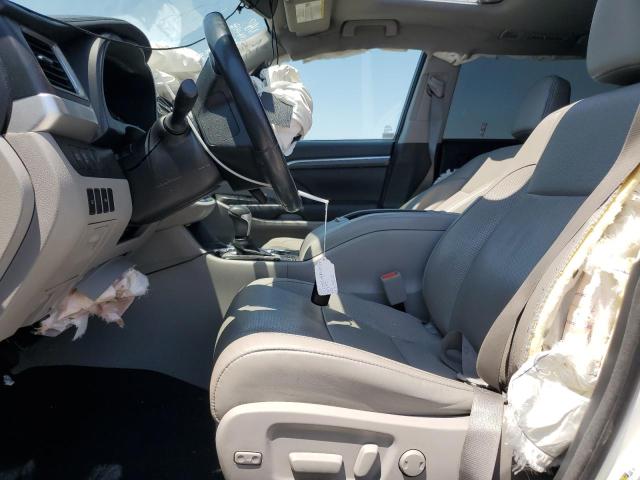 Photo 7 from auction – 2017 TOYOTA HIGHLANDER with VIN 5TDDZRFH8HS468222