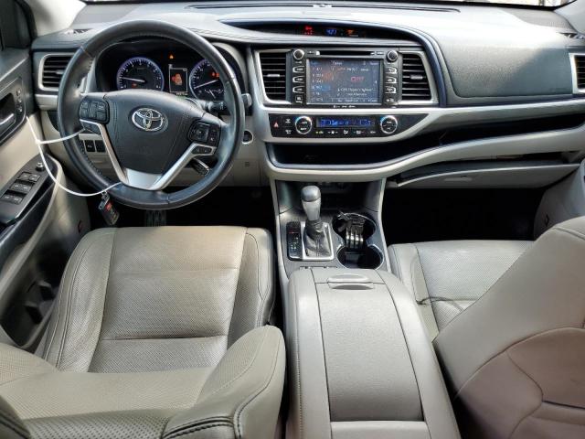 Photo 8 from auction – 2018 TOYOTA HIGHLANDER with VIN 5TDYZRFH9JS270854