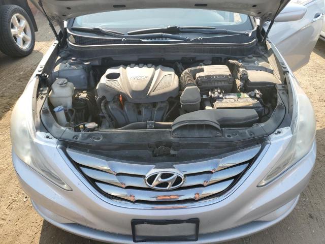 Photo 11 from auction – 2012 HYUNDAI SONATA SE with VIN 5NPEC4ACXCH311519